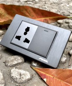 Bộ công tắc 1 x 1 chiều + ổ cắm 3 chấu C5 gray Series P-049