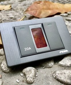Bộ công tắc 1 x 1 chiều + đèn báo + 20A C5 gray Series P-048