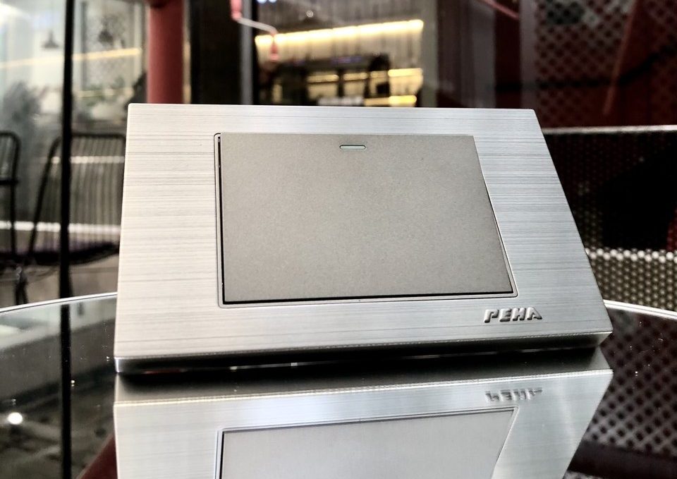 BỘ 1 CÔNG TẮC ĐƠN 1 CHIỀU - NOVA ALUMINUM