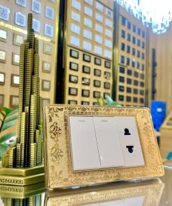 Badora series – Bộ 2 công tắc + 1 ổ cắm PEHA