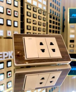 BỘ 2 Ổ CẮM 2 CHẤU + 1 CÔNG TẮC – NOVA WOOD series – Kính Acrylic vân gỗ