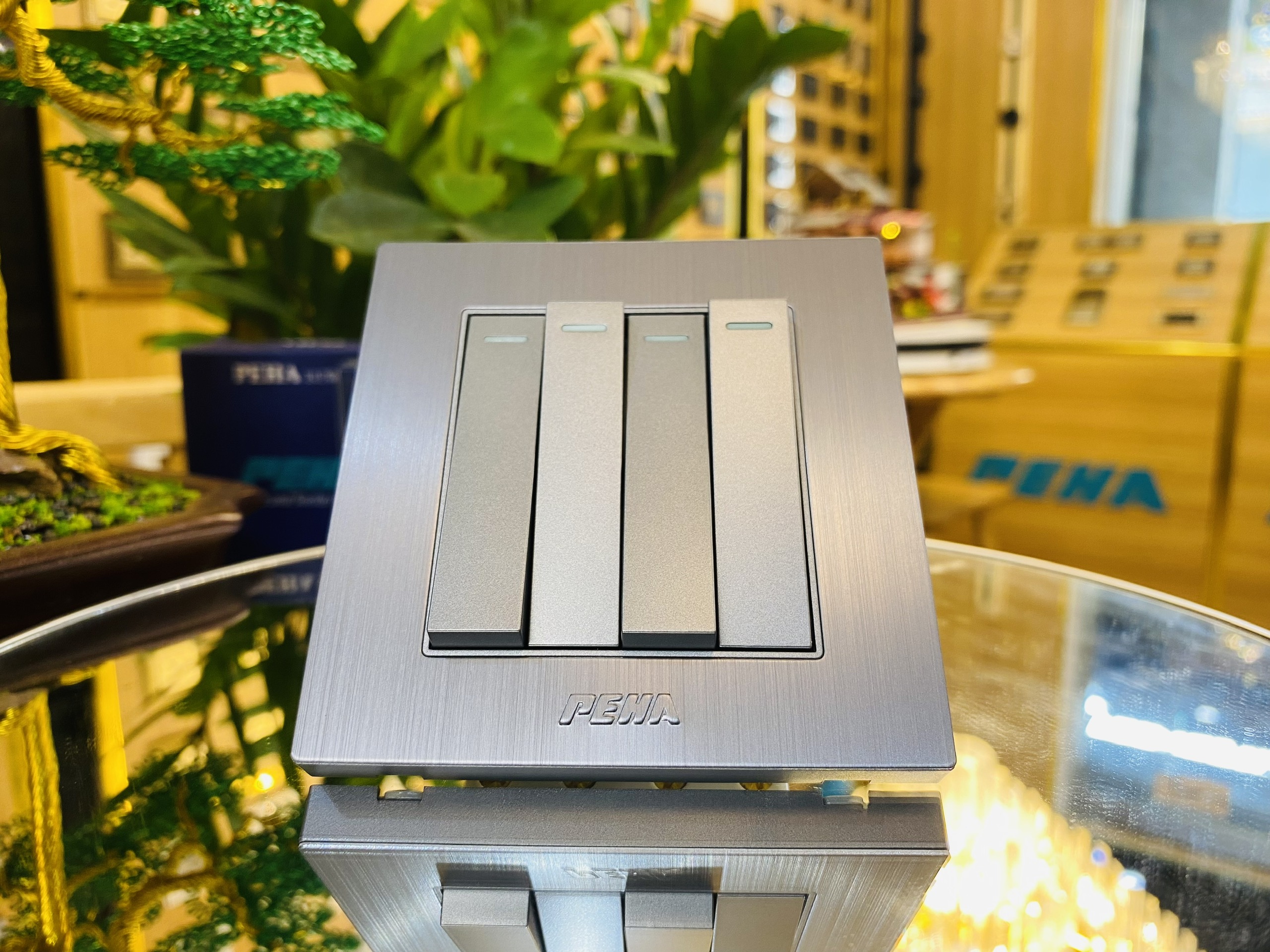 BỘ 4 CÔNG TẮC 1 CHIỀU cỡ S - NOVA ALUMINUM 86 - Ảnh 3